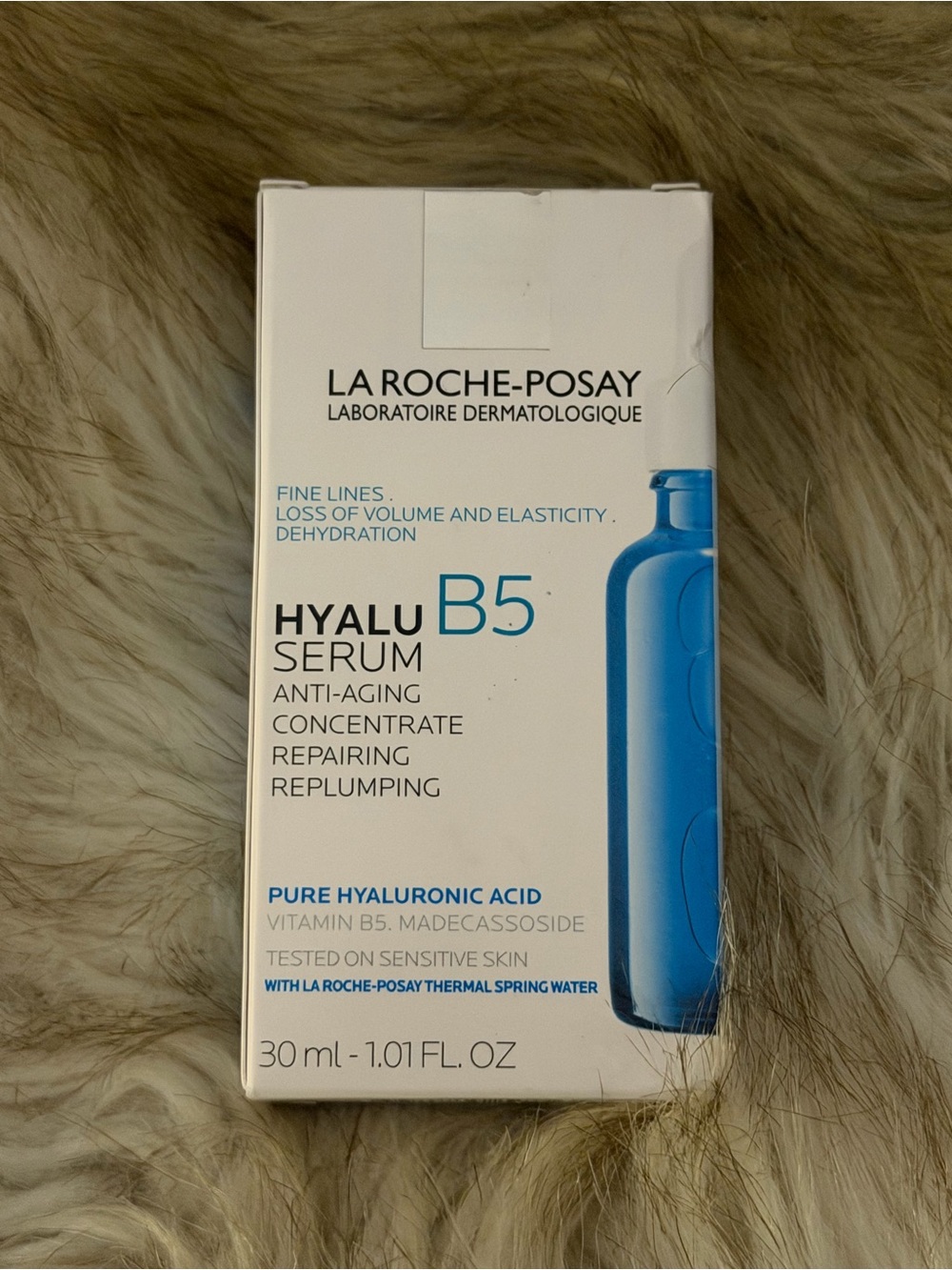 LA ROCHE- POSAY Hyalu B5 SerumAnti-Aging Hyaluronic Acid BRAND NEW